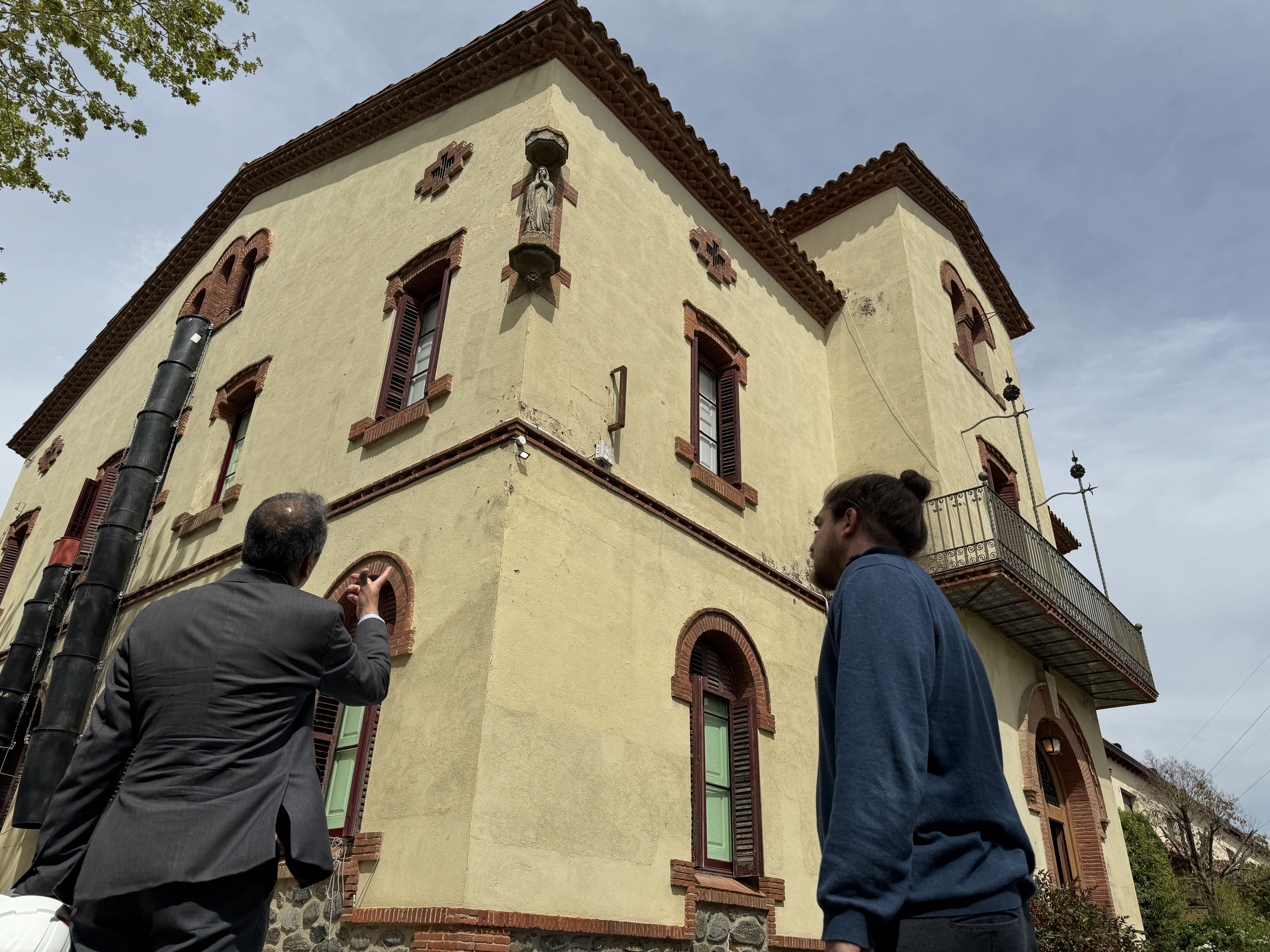 Imagen del artículo El delegat Joan Borràs visita les obres de rehabilitació de la Casa de les Monges de Sant Esteve de Palautordera