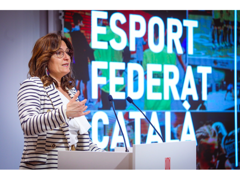 La vicepresidenta del Govern, Laura Vilagrà Pons, es troba amb les presidències de les federacions esportives de Catalunya 