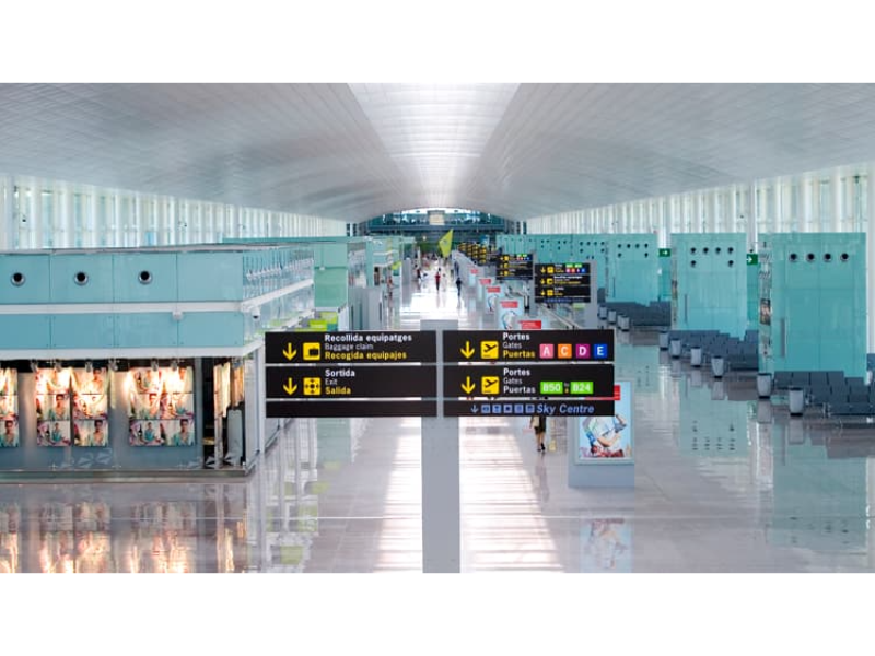Imagen del artículo El Govern proposa ampliar les connexions intercontinentals de l'aeroport del Prat sense allargar la pista