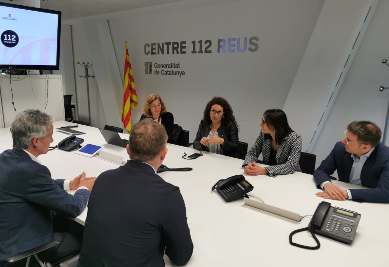 La ministra de Justícia i Interior d’Andorra visita l’edifici CAT112 de Reus per conèixer el funcionament del telèfon d’emergències 112 de Catalunya