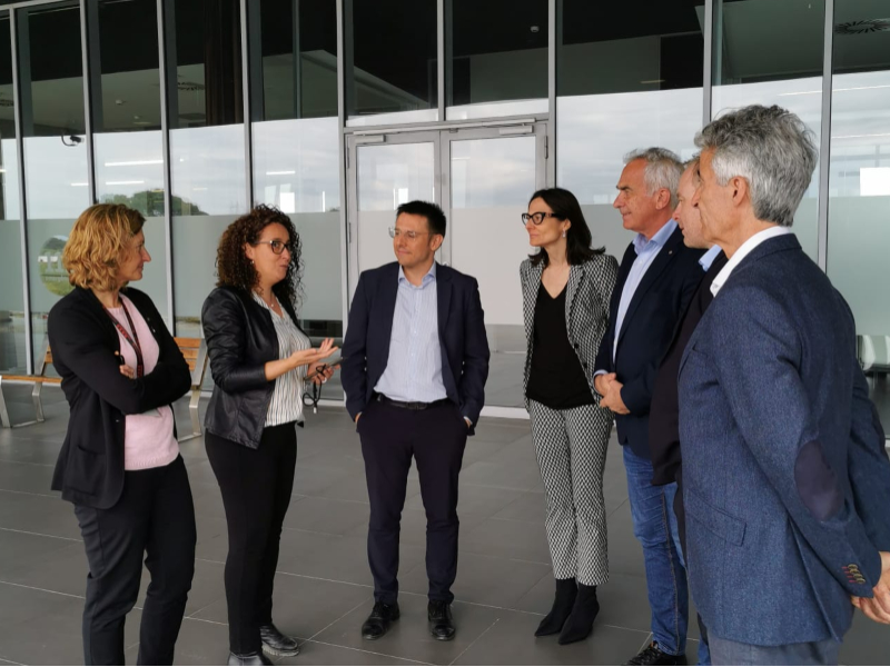 La ministra de Justícia i Interior d¿Andorra visita l¿edifici CAT112 de Reus per conèixer el funcionament del telèfon d¿emergències 112 de Catalunya