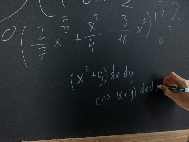 Imagen del artículo El Govern aprova el programa de millora de la competència matemàtica
