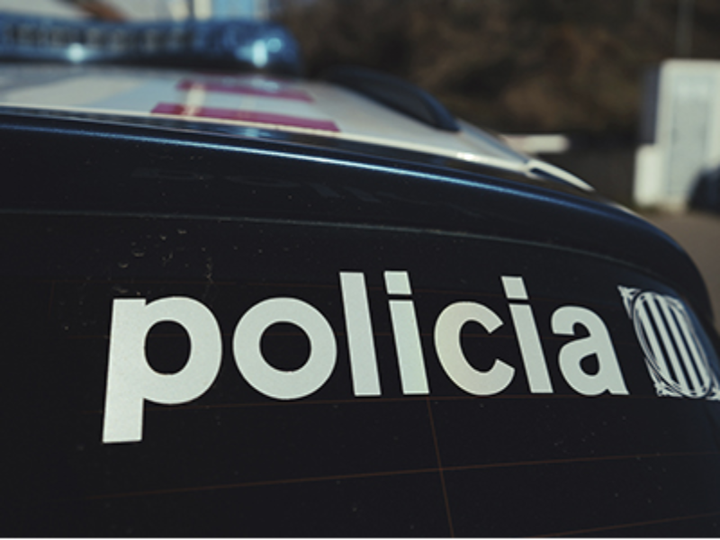 Imagen del artículo Els Mossos d'Esquadra detenen sis persones i desarticulen un grup criminal que es dedicava a fer robatoris violents en domicilis de l'Alt Empordà