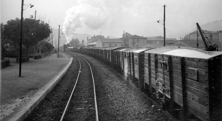 Imagen del artículo Ferrocarrils commemora el centenari de l'arribada del 'carrilet' a Sant Vicenç de Castellet amb un llibret històric i una exposició