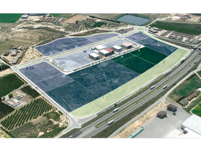 Sector industrial Lo Tossalet Roig d¿Alcarràs. Les parcel·les 3 i 4 han estat comercialitzades per INCASÒL.