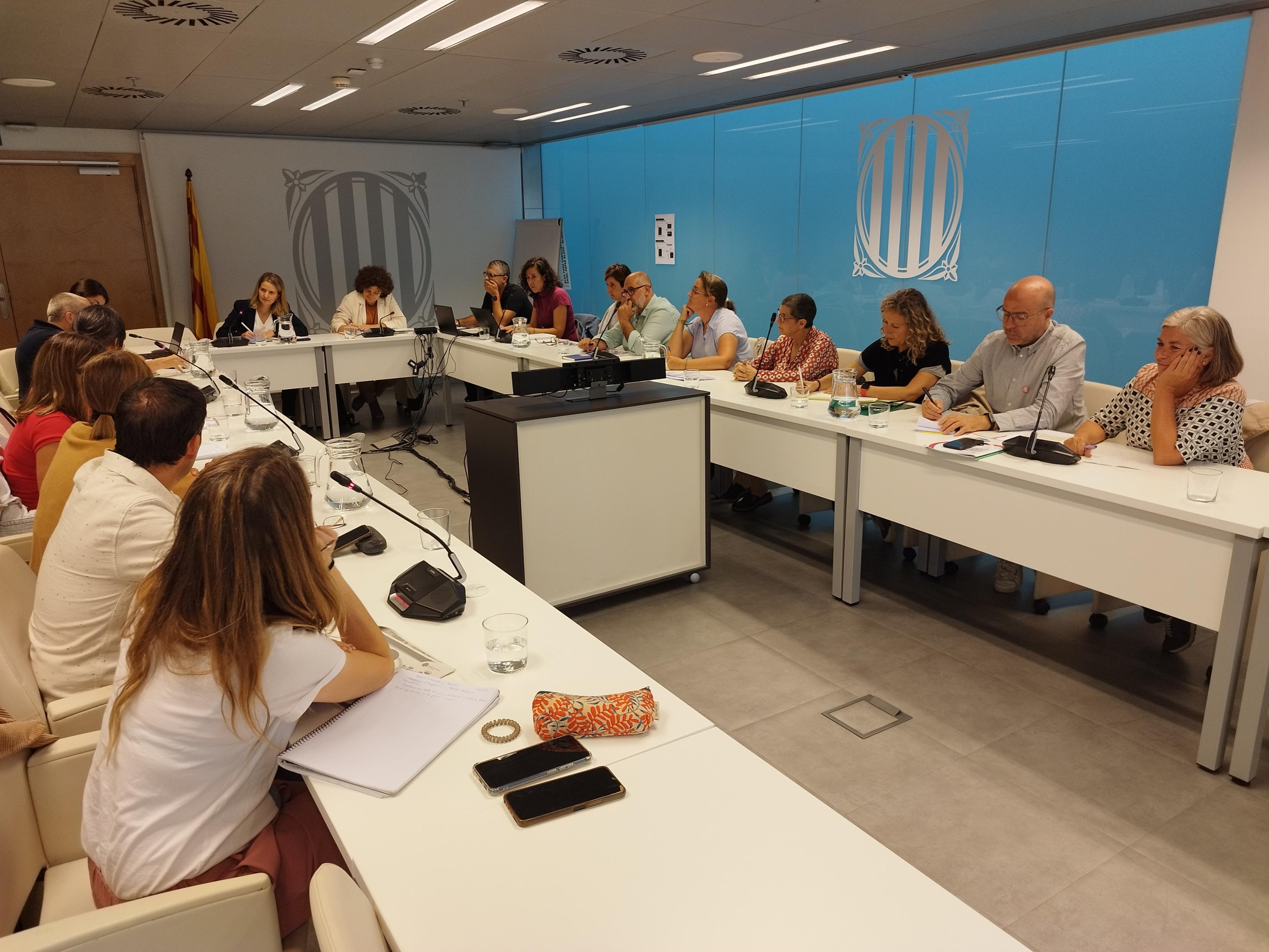 Reunió de la consellera Martínez Bravo amb la PINCat