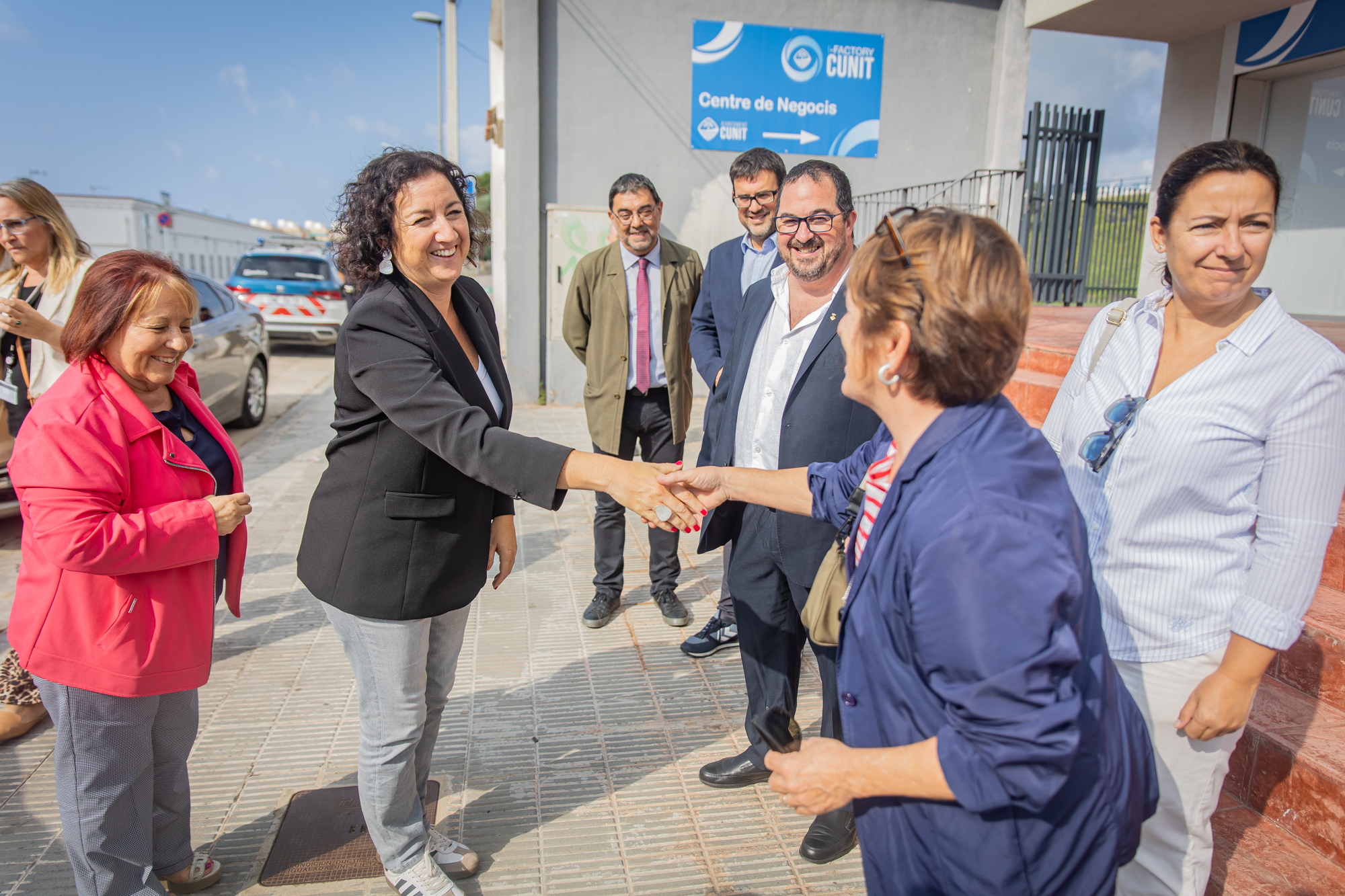 La consellera Romero durant la inauguració del centre de negocis IFACTORY 