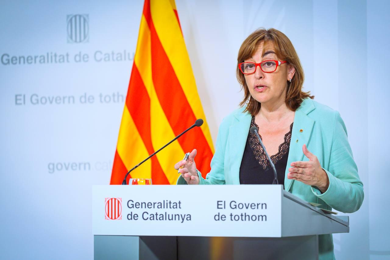 La portaveu del Govern, Sílvia Paneque, durant la roda premsa del Govern (Autor: Jordi Bedmar)