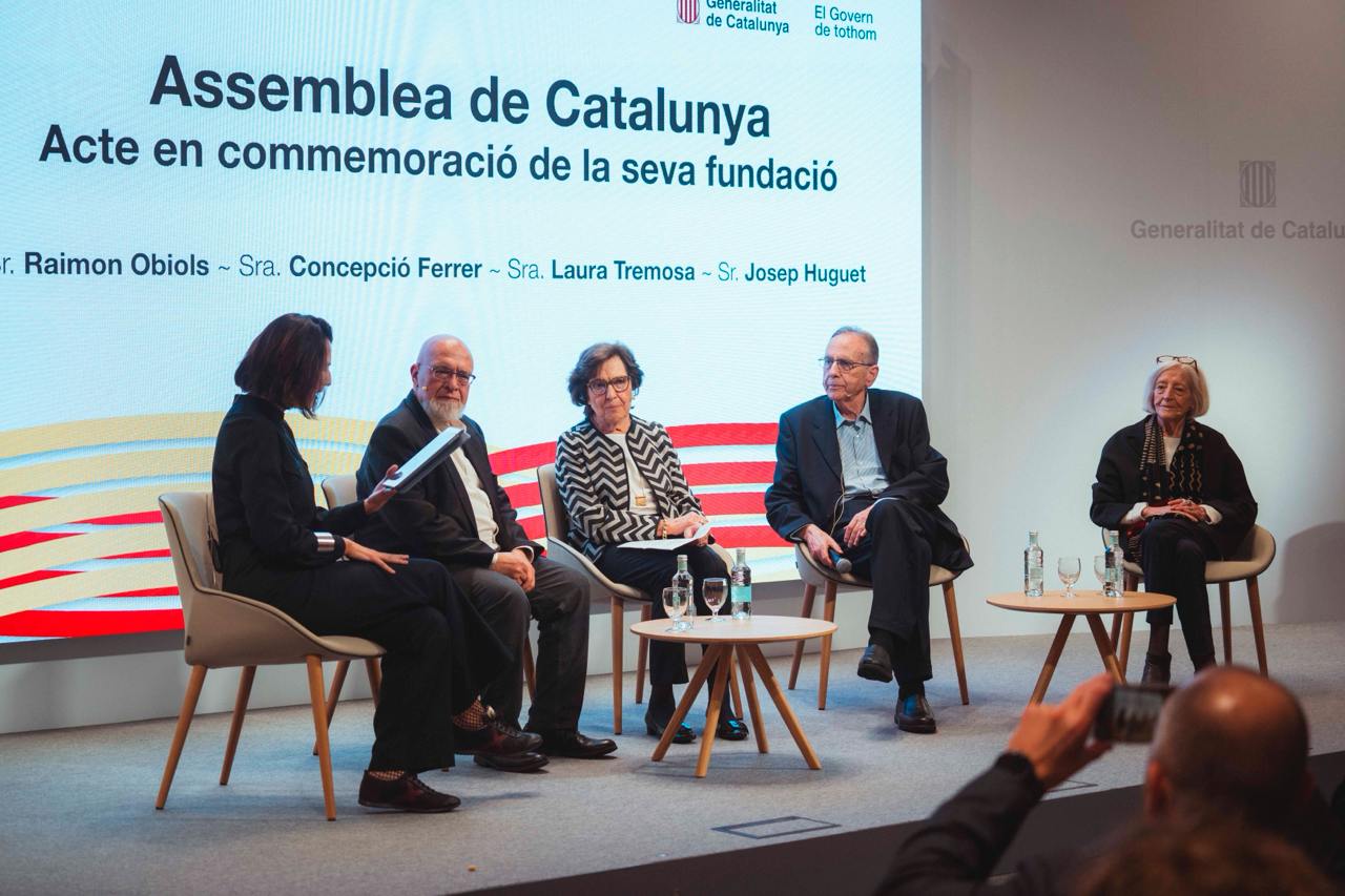 Acte de commemoració de la fundació de l'Assemblea de Catalunya (Fotografia: Arnau Carbonell)