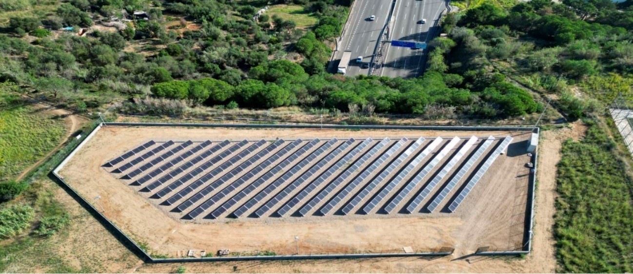 Instal·lació fotovoltaica sobre el túnel de la C-32, a Mataró