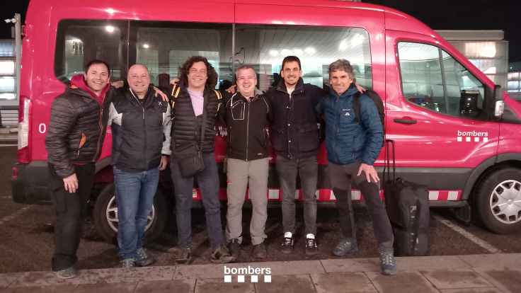 delegació dels Bombers de la Generalitat que  participa al 1r Repte Internacional de rescat de Bombers que se celebra a la ciutat xinesa de Sanming