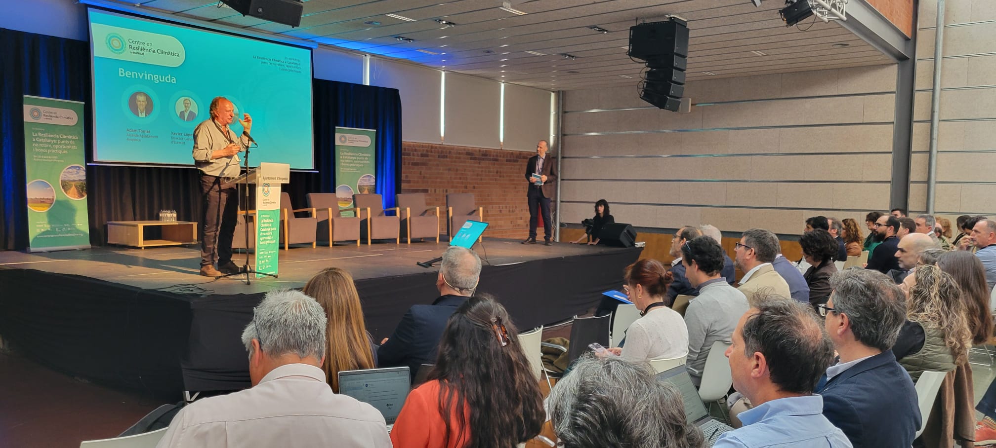 El secretari Jordi Sargatal durant la seva intervenció