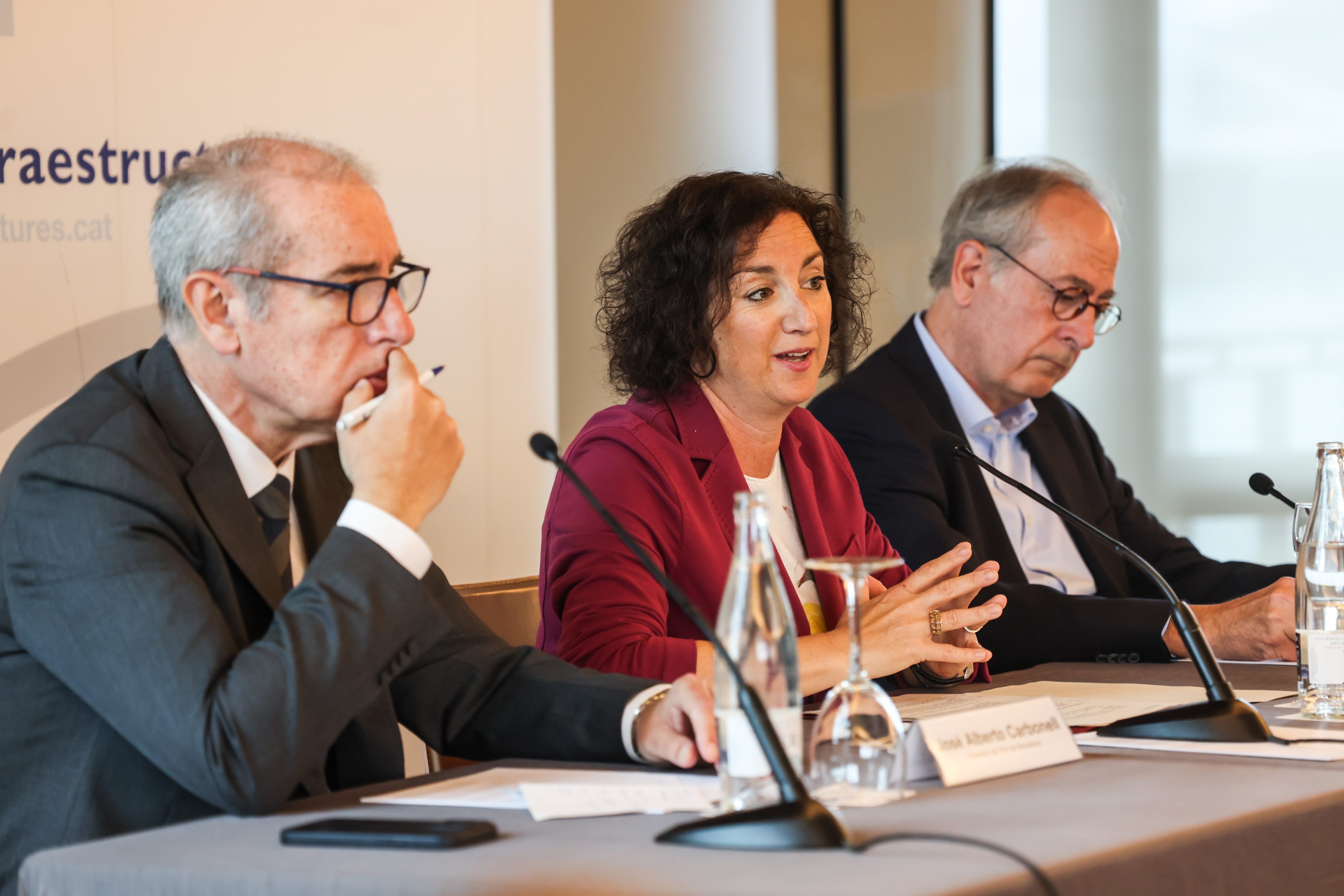 La consellera Romero durant la seva intervenció al Cercle d'Infraestructures