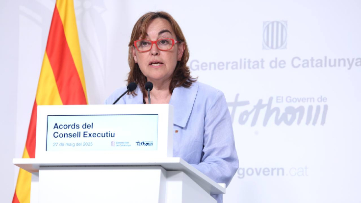 Foto de la portaveu Paneque durant la roda de premsa del Govern